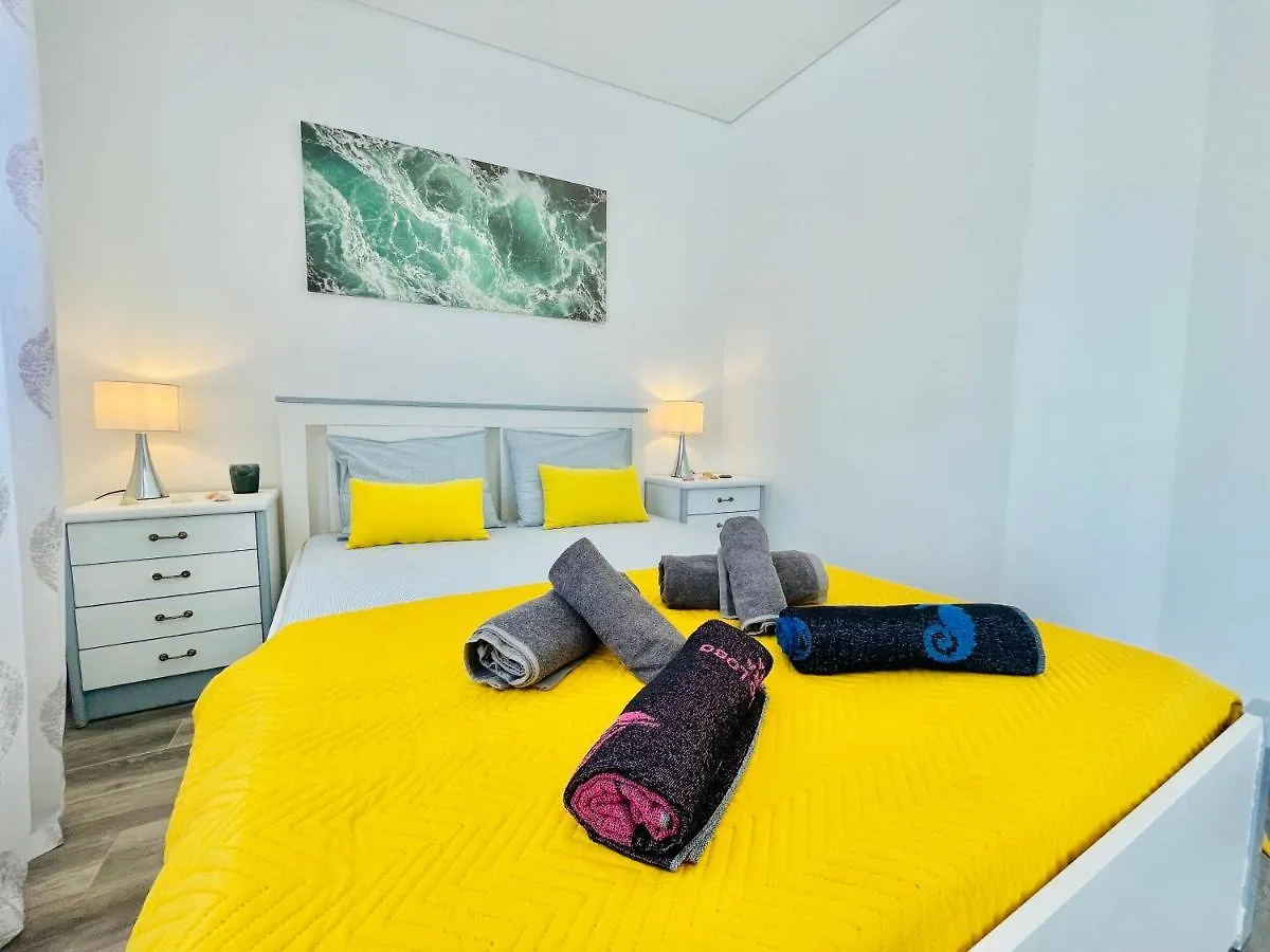Caravela - Beach 200M - South Oriented Terrace Apartment Armacao de Pera
